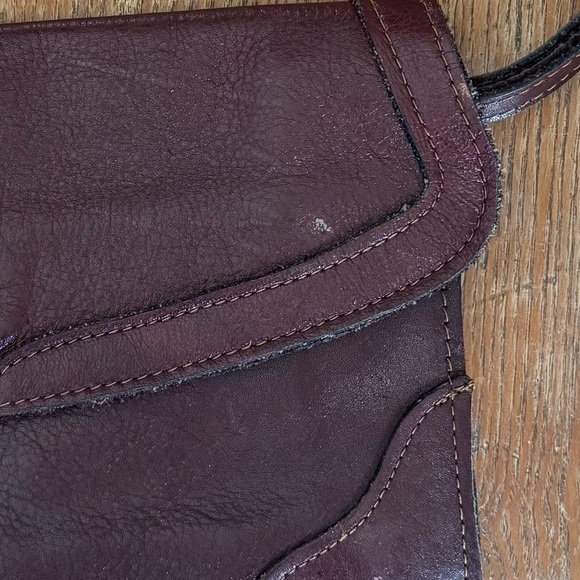 Vintage Burgundy Leather Wristlet Clutch Made in Brazil - Picture 7 of 8